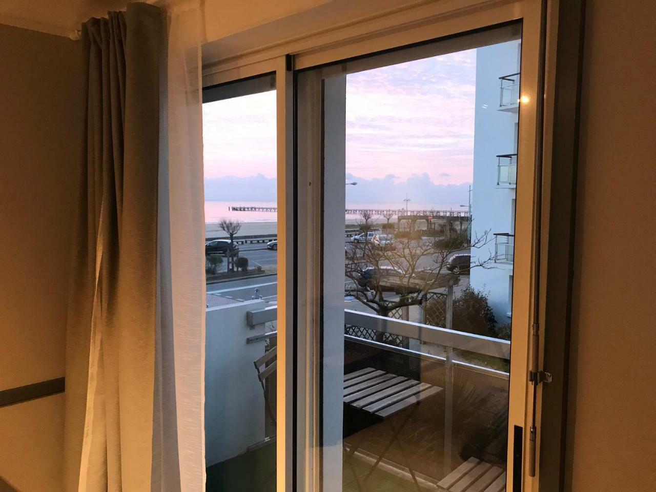 Couchant Radieux Appartement 2 Pieces 4 Personnes Vue Mer Saint-Jean-de-Monts Exteriör bild