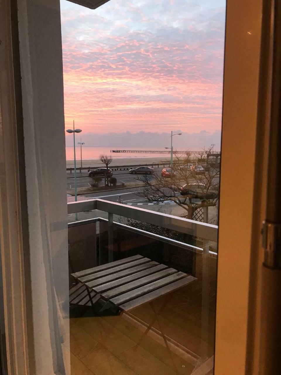 Couchant Radieux Appartement 2 Pieces 4 Personnes Vue Mer Saint-Jean-de-Monts Exteriör bild
